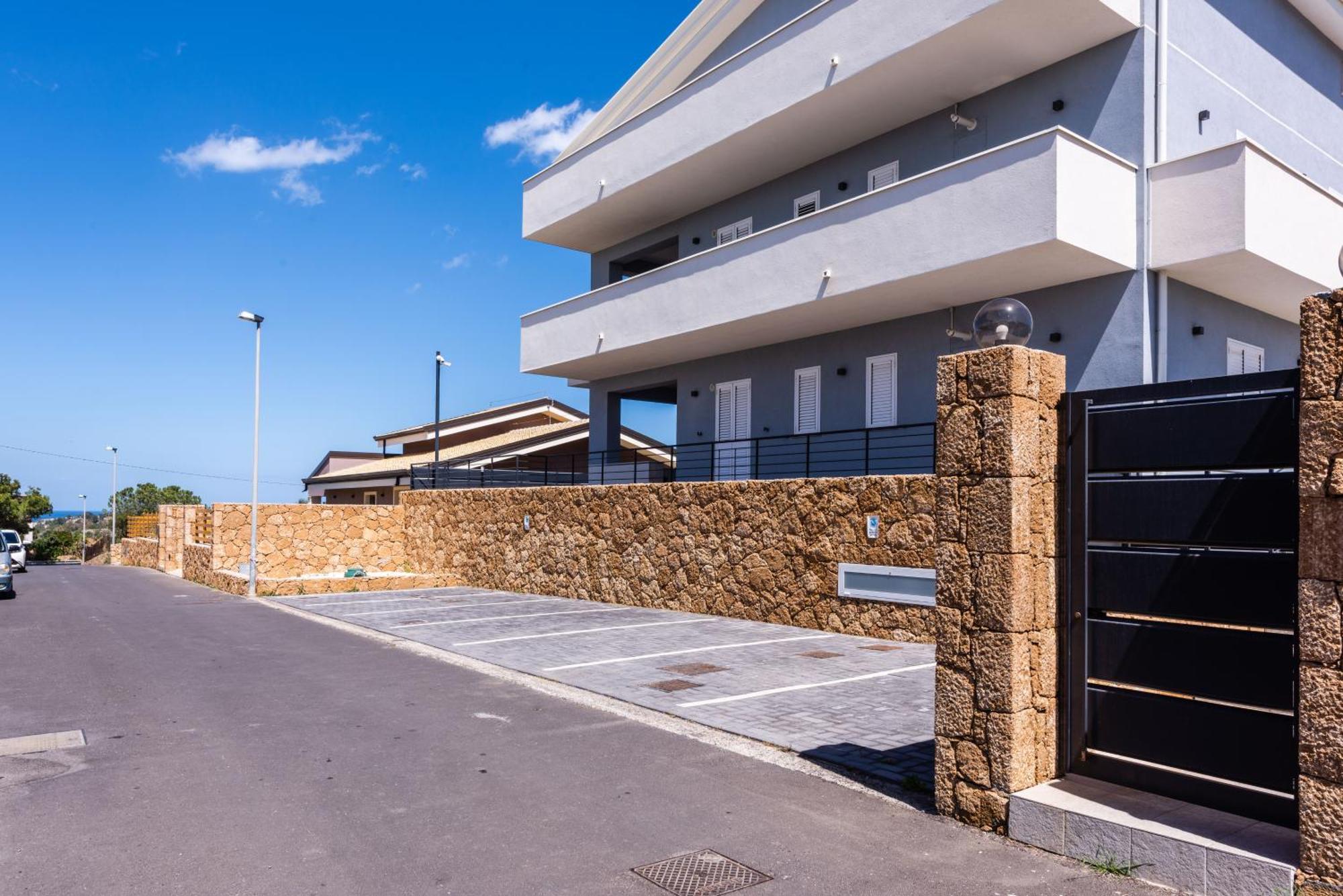 Etna Mare Apartments By Wonderful Italy Augusta Exterior photo